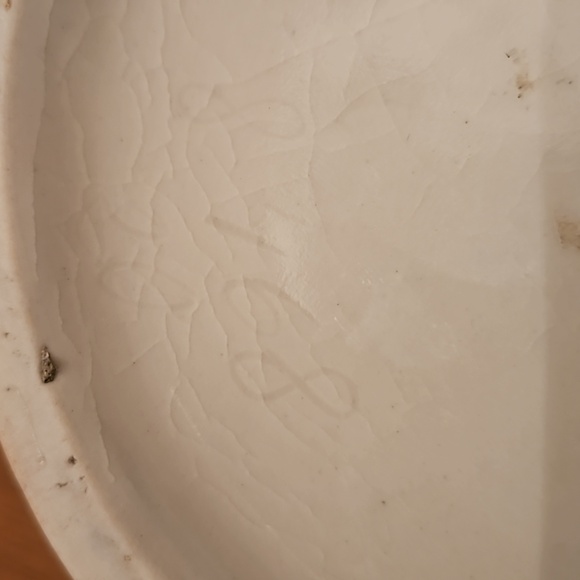 Amphora Porcelain Vase with Raised Grapes and Leaves Art Nouveau Turn of Century - Picture 6 of 16